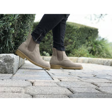 The Hernandez Boot in Smokey Taupe